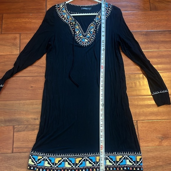 Theme Size Small Black Long Sleeve Dress with Embroidered Detail - Picture 9 of 10